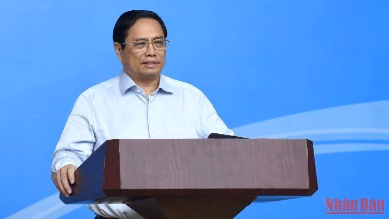 Prime Minister Pham Minh Chinh addresses the meeting (Photo: NDO)