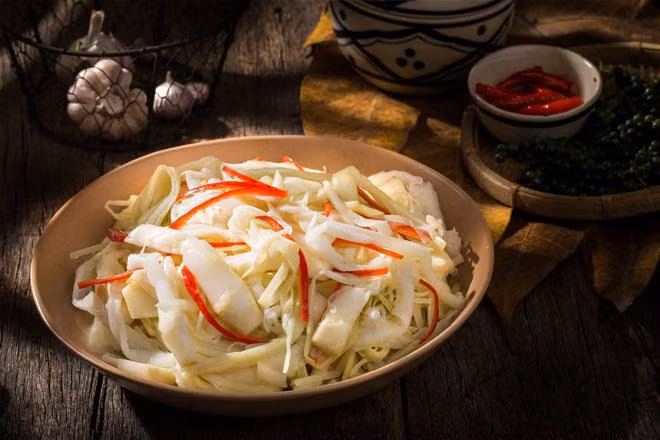 Pickled ‘bon bon’: A mesmerising speciality in Ca Mau province