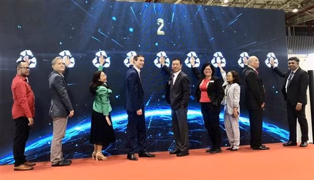 Delegates at the Plastics & Rubber Vietnam 2024 exhibition in HCM City on March 13. (Photo: VNA)