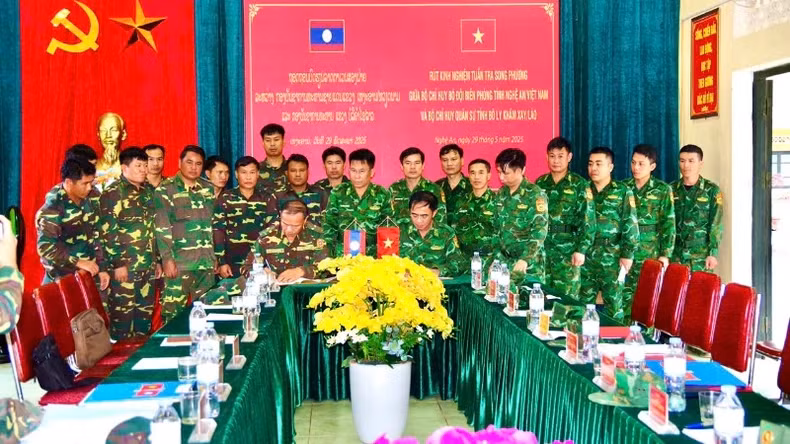 Both sides agree on the timing and section of the next provincial-level joint border patrol. (Photo: Le Thach) Both sides agree on the timing and section of the next provincial-level joint border patrol. (Photo: Le Thach)