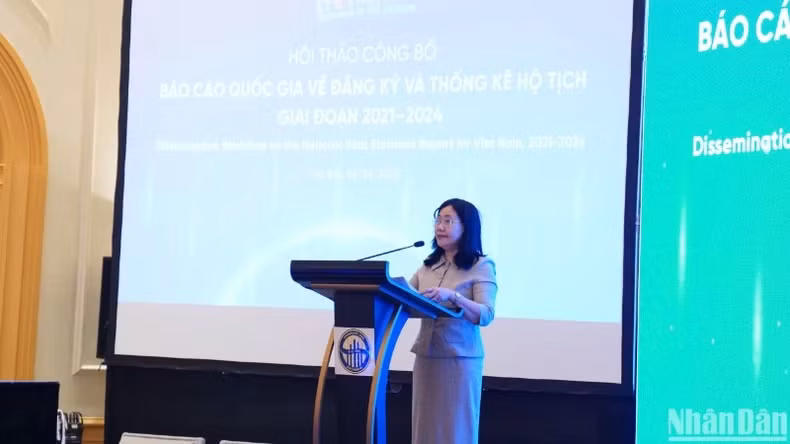 Nguyen Thi Huong, Director General of the General Statistics Office, Ministry of Finance.