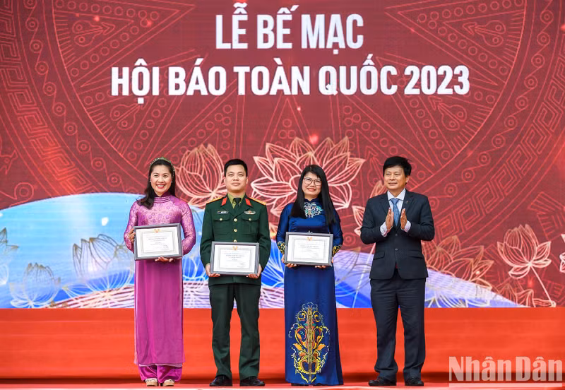 National Press Festival wraps up ảnh 6