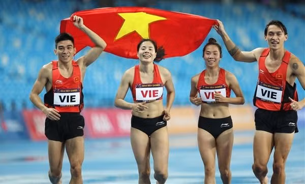 Vietnamese track-and-field win two gold medals on May 8 (Photo: VNA)