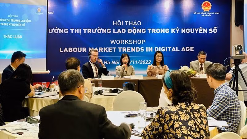 Representatives of organisations and businesses shared information at the conference.