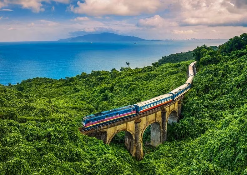 VNR: Rail tickets now available for purchase on online map services