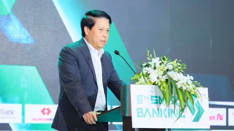 Deputy Governor of the State Bank of Vietnam Pham Tien Dung