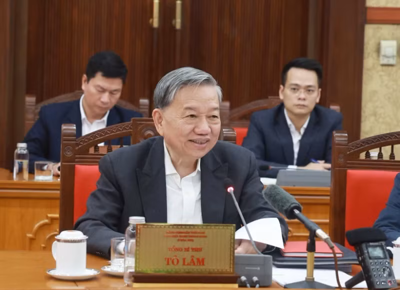 Party General Secretary To Lam addresses the meeting (Photo: VNA)