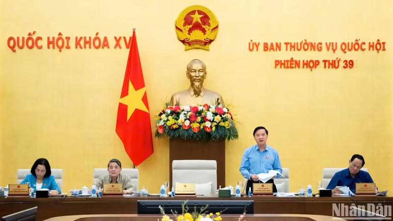 At the meeting (Photo: NDO)