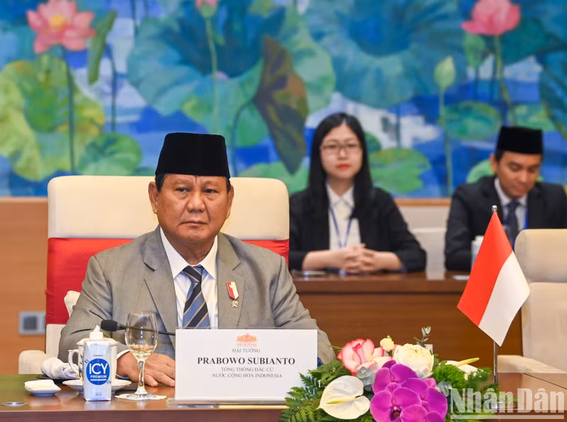 Indonesian President-elect Prabowo Subianto addresses the event