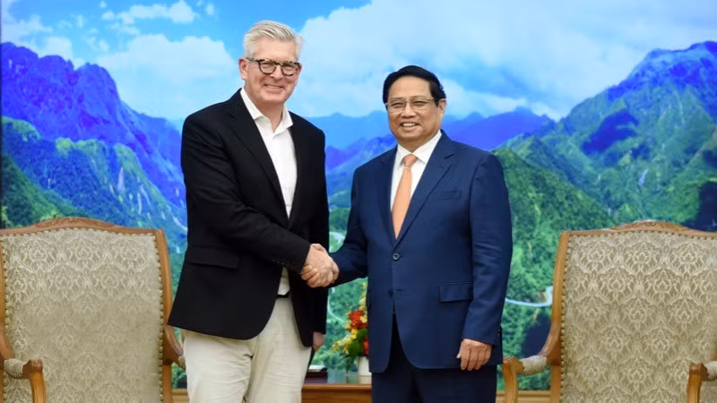 PM Pham Minh Chinh meets Ericsson CEO Borje Ekholm (Photo: NDO)