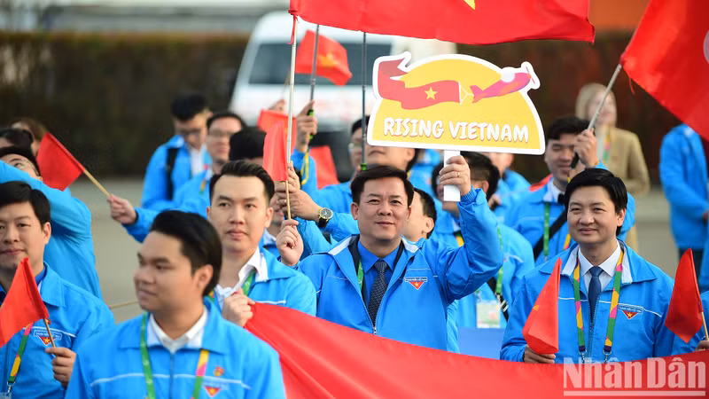 The festival offers a good opportunity for Vietnam to promote the images of its land, culture, and socio-economic achievements to international friends.
