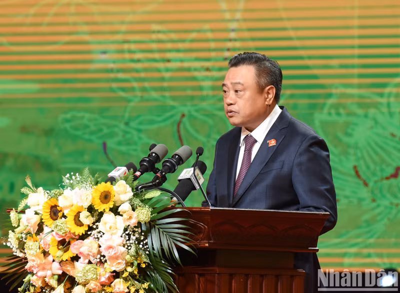 Chairman of the Hanoi municipal People’s Committee Tran Sy Thanh announced the launch of the “good people, good deeds” movement for 2025.