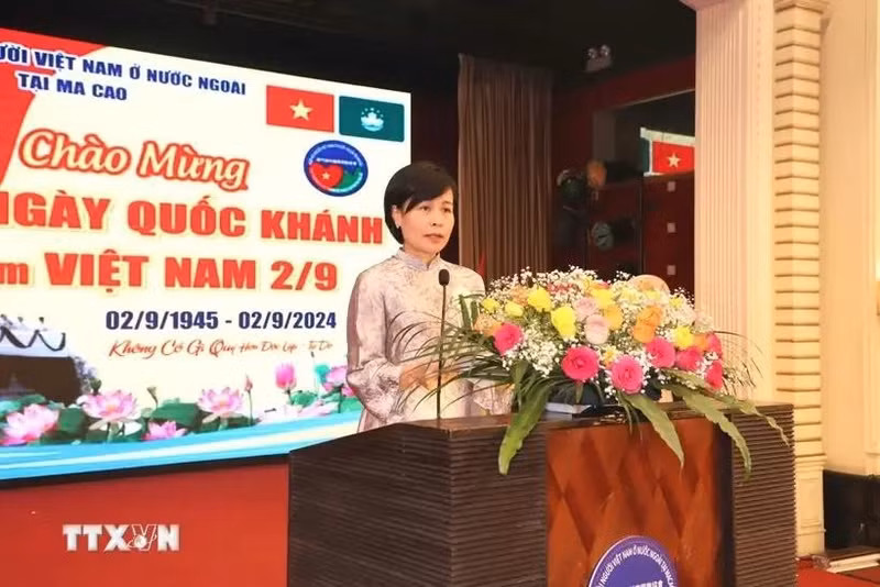 Vietnamese Consul General in Hong Kong and Macau Le Duc Hanh at the event. (Photo: VNA)