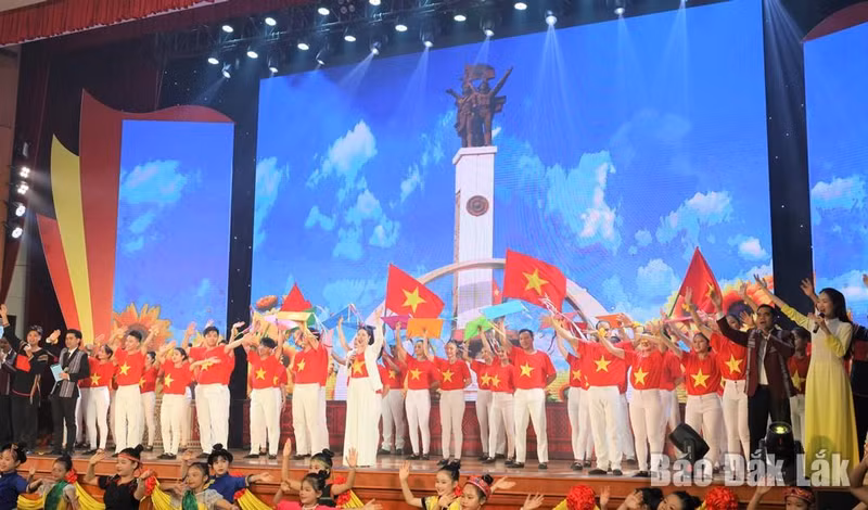 A performance at the ceremony (Photo: baodaklak.vn)