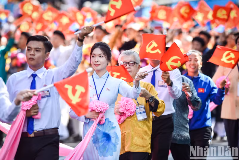 The event draws the participation of around 13,000 people.