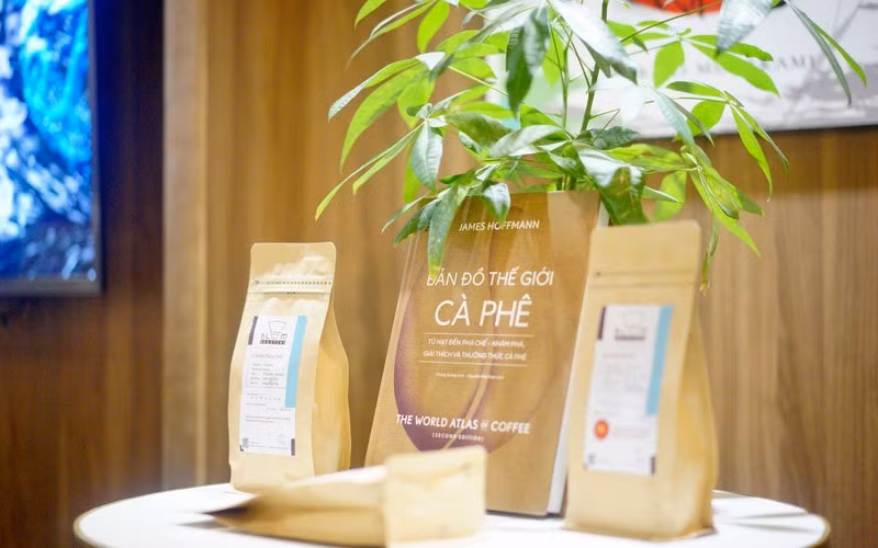 "The World Atlas of Coffee" released in Vietnamese