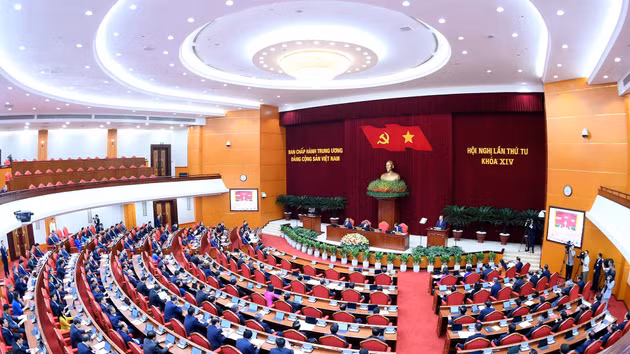 In pictures: 14th Party Central Committee convenes fourth plenum