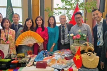 Vietnamese handicrafts showcased at the annual UN International Bazaar in New York. (Photo: VNA)