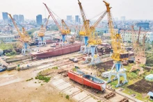 The production site of Bach Dang Shipbuilding Company is gradually shrinking due to urbanisation.