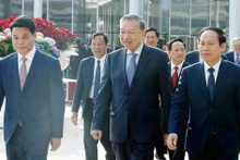 Party General Secretary To Lam attends the working session with the Executive Committee of the Hai Phong Municipal Party Committee. (Photo: VNA)