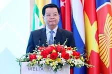 Vietnamese Deputy Prime Minister Mai Van Chinh speaks at the meeting. (Photo: NDO)
