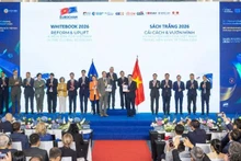The handover ceremony of the Whitebook from EuroCham Viet Nam to the Vietnamese Government (Photo: EUROCHAM)