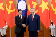 General Secretary To Lam meets with General Secretary and President of Laos Thongloun Sisoulith before their talks at the Party Central Committee Headquarters on January 26, 2026. (Photo: DANG KHOA)