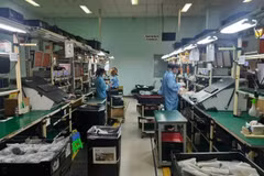 Production activities at Datalogic Viet Nam Co., Ltd., Ho Chi Minh City Hi-Tech Park. (Photo: CAO TAN)