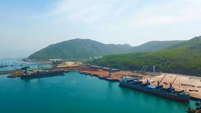 Vung Ang Port (Ha Tinh), the shortest route to the sea for Laos.