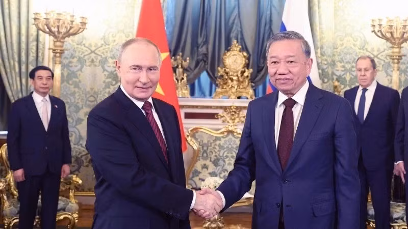 General Secretary To Lam held a meeting with Russian President Vladimir Putin. (Photo: VNA)