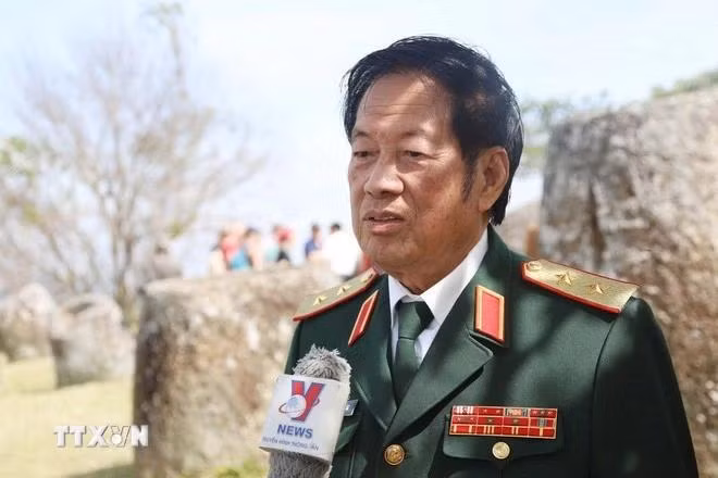 Lieutenant General Nguyen Tien Long, Vice President of the Vietnam-Laos Friendship Association, in an interview with the Vietnam News Agency. (Photo: VNA)