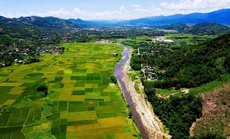 A Luoi District in Hue is changing day by day. (Photo: Minh Truc)