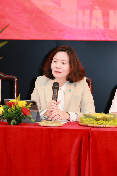 Deputy Director of the Ha Noi Department of Culture and Sports Le Thi Anh Mai speaking at the press conference. (Photo: Organising Committee) 193a2023.jpg