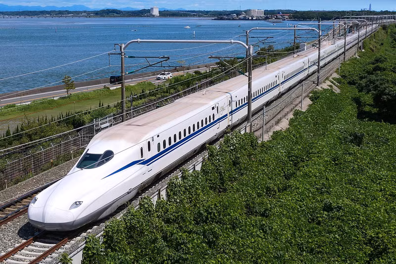 Japan's high-speed railway Shinkansen. (Photo: Wikimedia)