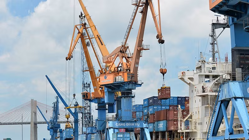 Dinh Vu Port in Hai Phong. (Photo: Tran Hai)