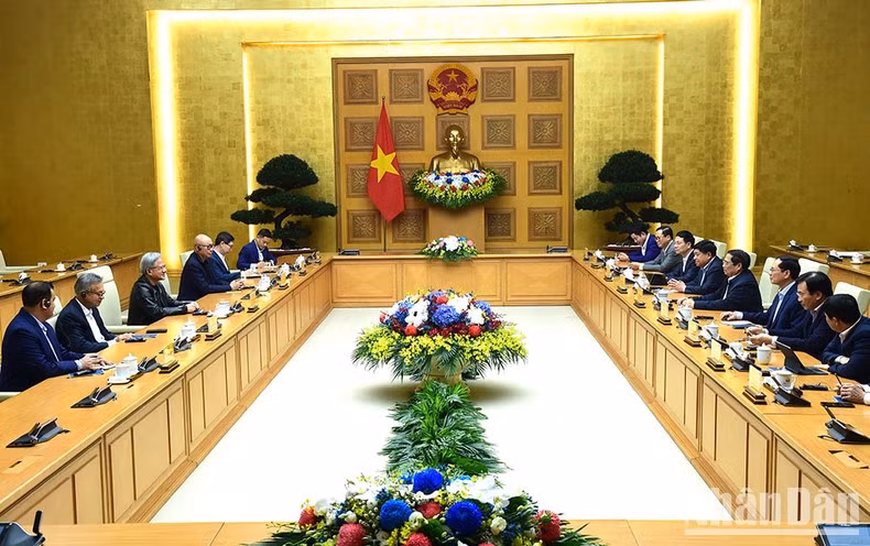 An overview of the reception.
