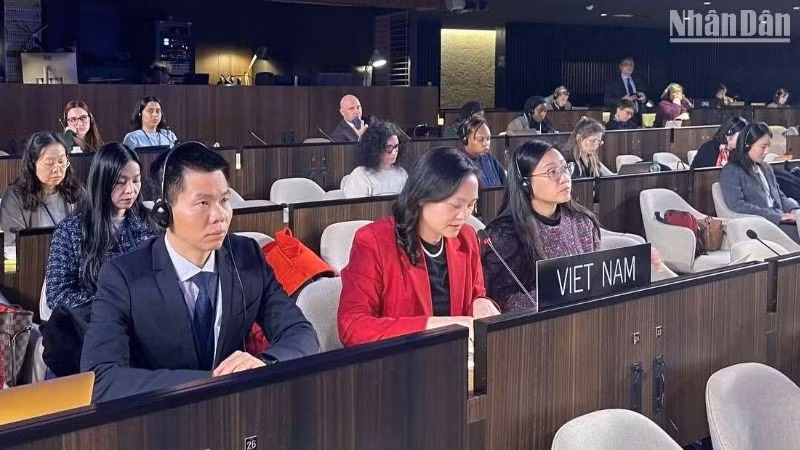 Vietnamese delegates attends the 18th session of the Intergovernmental Committee of the 2005 UNESCO Convention on the Protection and Promotion of the Diversity of Cultural Expressions (2005 Convention) in Paris on February 11, 2025. (Photo: NDO) 