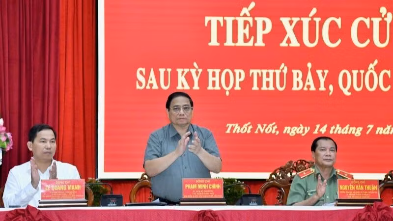 PM Pham Minh Chinh at the meeting with Can Tho voters.