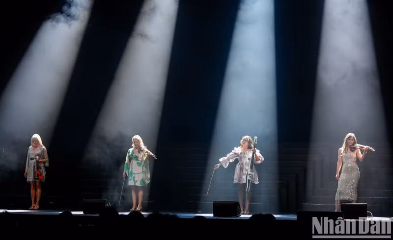 Bond members shine on the stage.