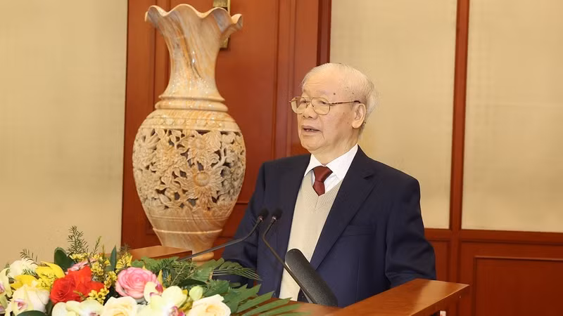 Party General Secretary Nguyen Phu Trong addresses the meeting. (Photo: VNA) 