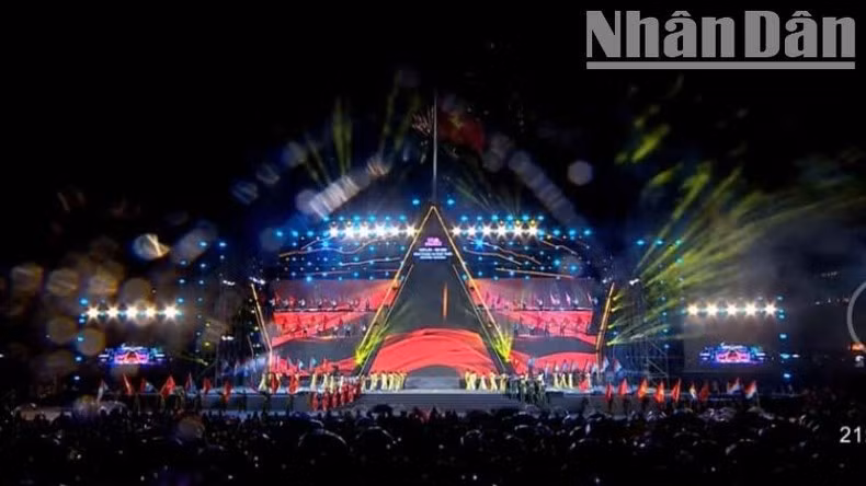 A performance at the anniversary ceremony.