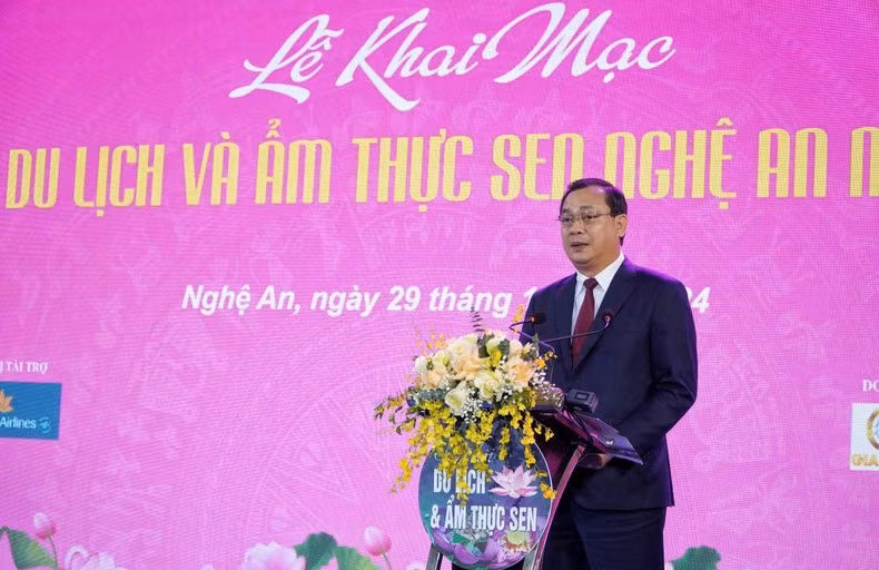 VNAT Director Nguyen Trung Khanh speaks at the event.
