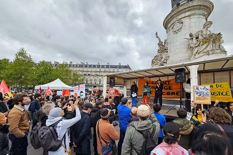 A rally was held in Paris on May 4, 2024, to support the lawsuit by Tran To Nga and to share the pain with Vietnamese Agent Orange victims. (Photo: MINH DUY)