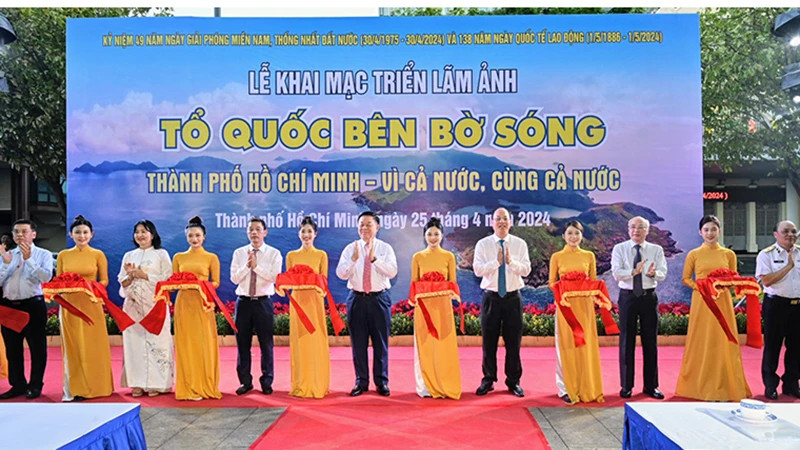 The ribbon-cutting ceremony to open the exhibitions.