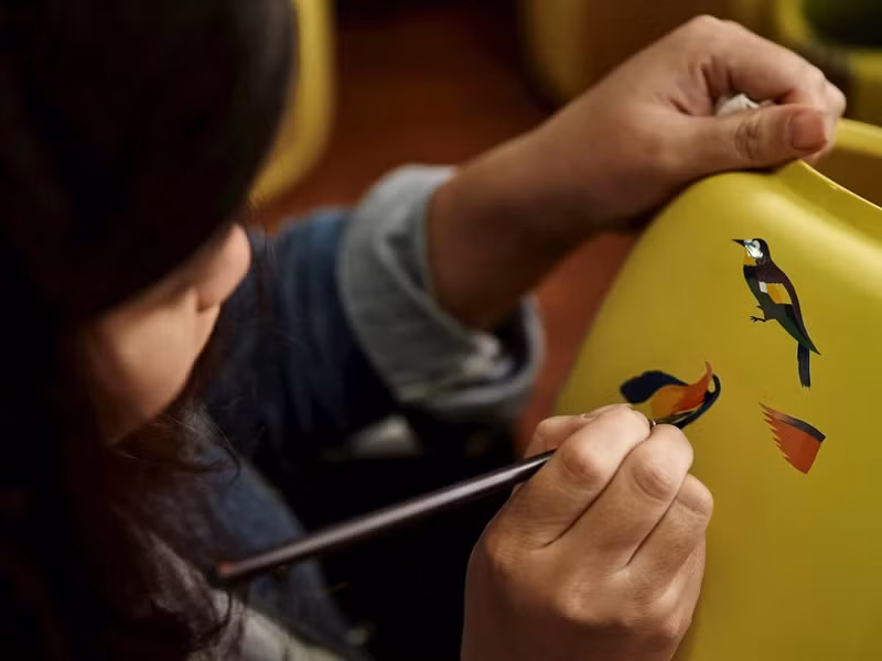 Handicrafts are a cultural industry facing the risk of a shortage of young and high-quality human resources (Illustrative photo/Source: Noi Pictures)