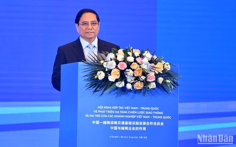 Vietnamese Prime Minister Pham Minh Chinh speaks at the conference in Beijing on June 27. (Photo: NDO)