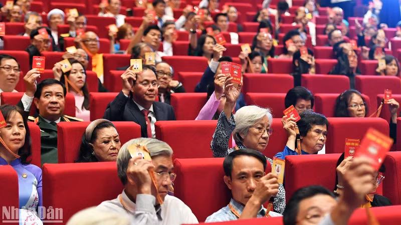 Delegates to the 10th National Congress of the Vietnam Fatherland Front (VFF) chose 397 members for the VFF Central Committee in the 2024-2029 tenure. (Photo: NDO)