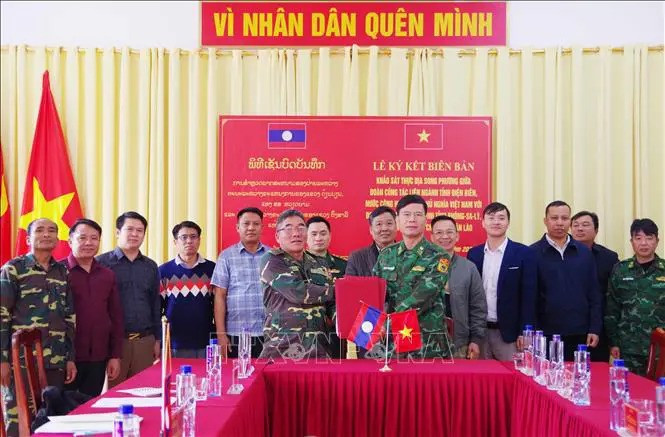 At the signing ceremony (Photo: VNA) 