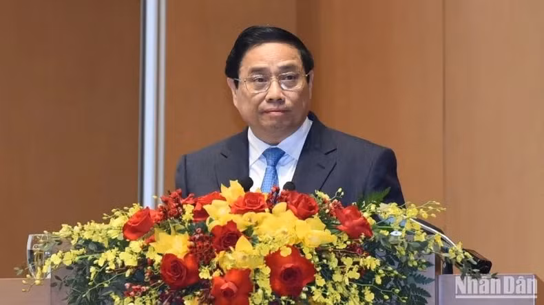 PM Pham Minh Chinh speaks at the conference. (Photo: NDO)