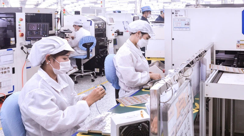 Attracting FDI focusing on the technology sector creates opportunities for Vietnam to develop a high-quality workforce. (Photo: LE DANH LAM)